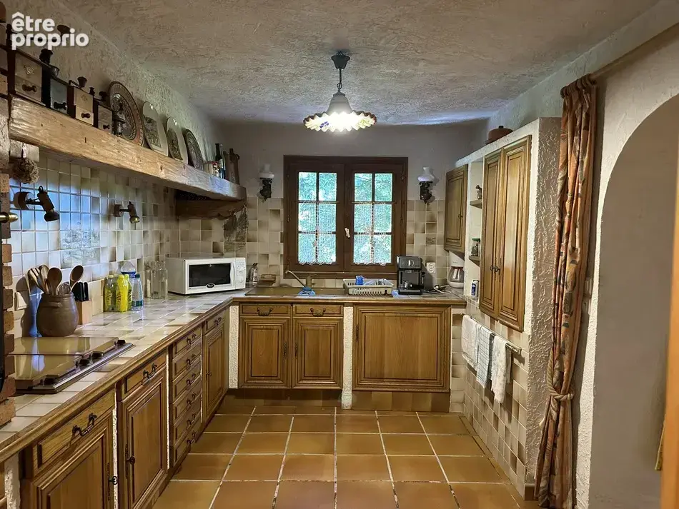 Très beau chalet 5 pièces avec dépendances et terrain - photo 8