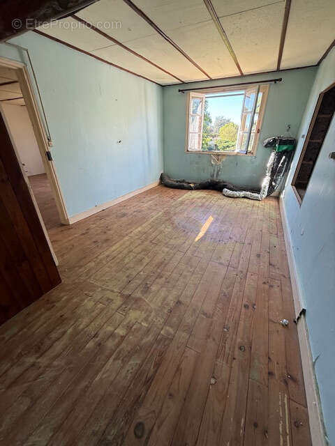 Maison à SAINT-AIGULIN