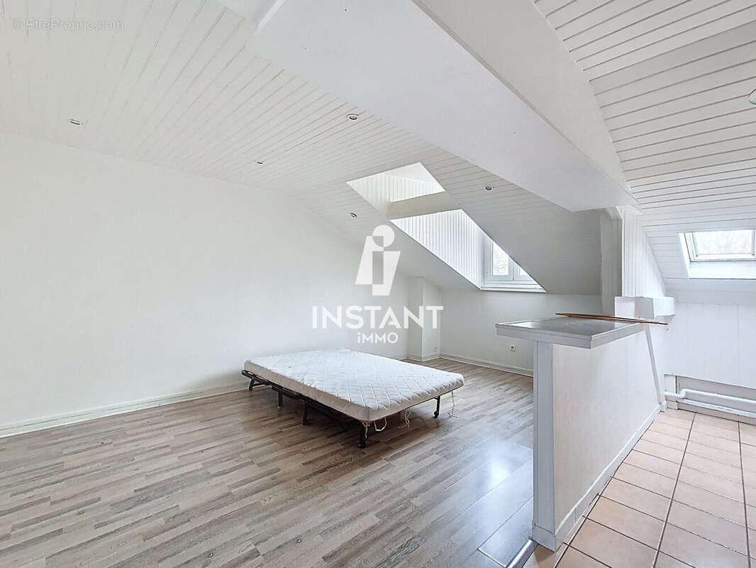 Appartement gauche 2e étage T2 - Appartement à MAISONS-ALFORT