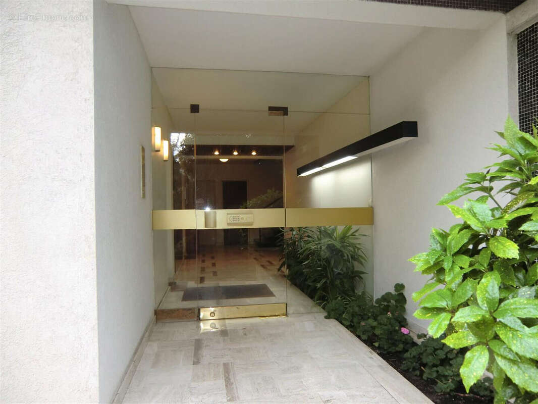 Appartement à SAINT-MAUR-DES-FOSSES