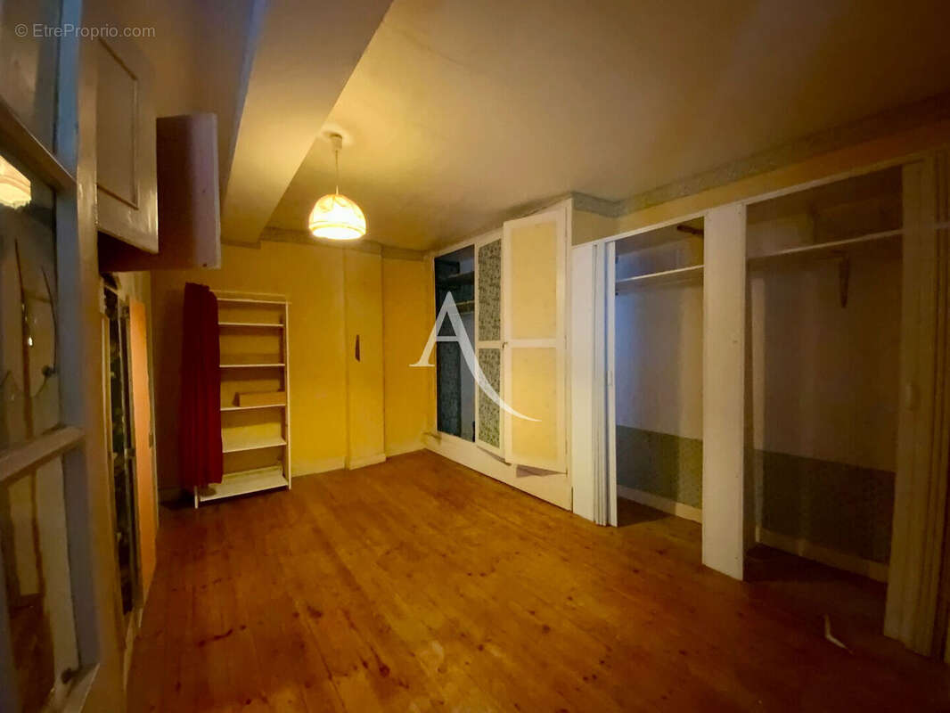 Maison Pons 8 pièce(s) 220 m2 - photo 12