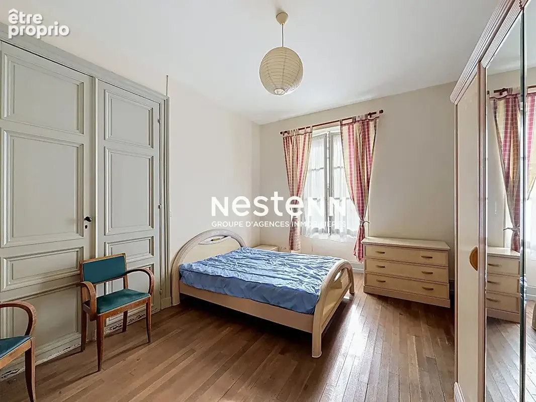 Sainte-Maure-de-Touraine : Ensemble immobilier à fort potentiel - Spécial investisseurs & marchands de biens - photo 5