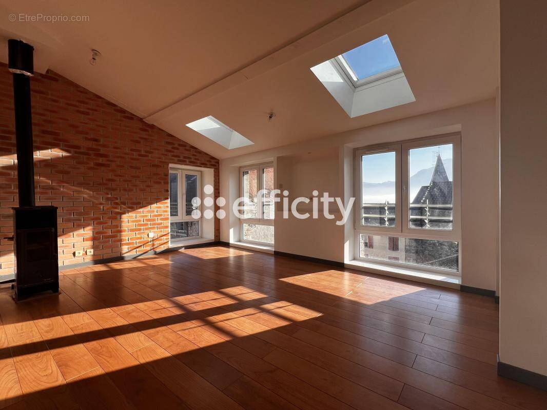 Appartement à TULLINS