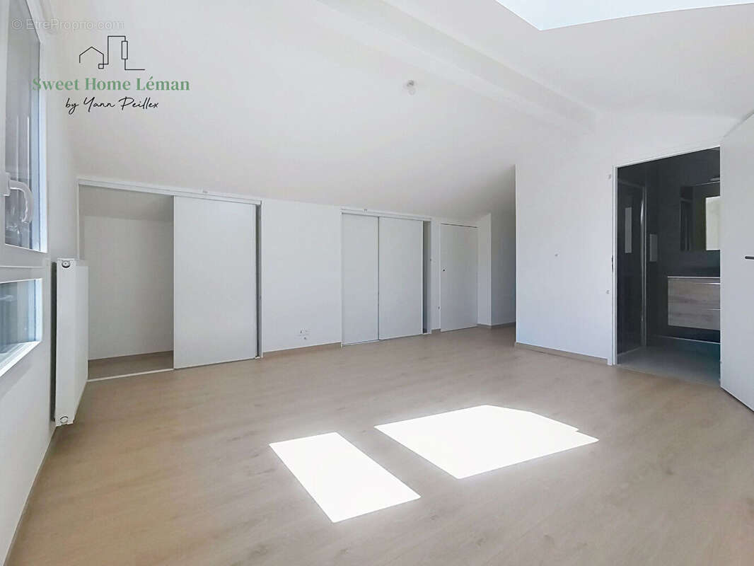 Appartement à BRENTHONNE