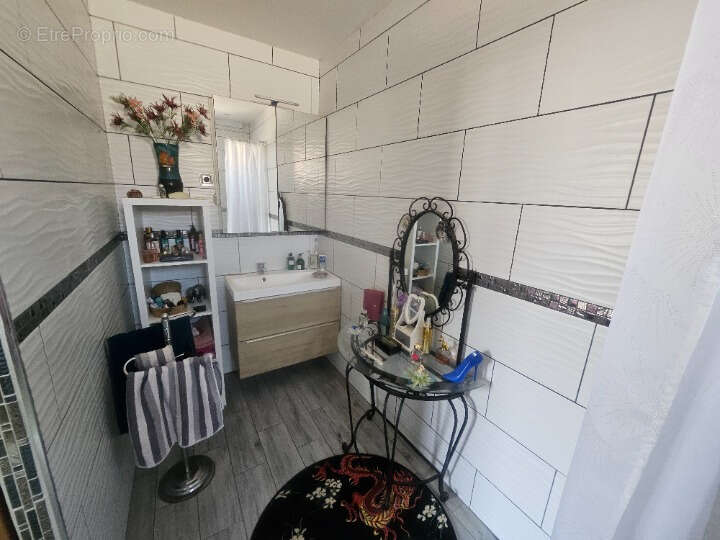 Appartement à MARSEILLE-12E