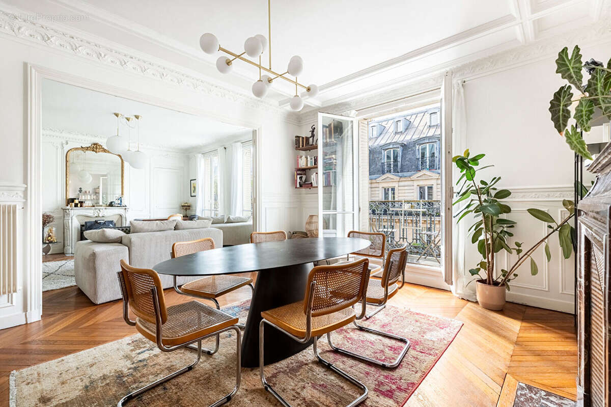 Appartement à PARIS-5E