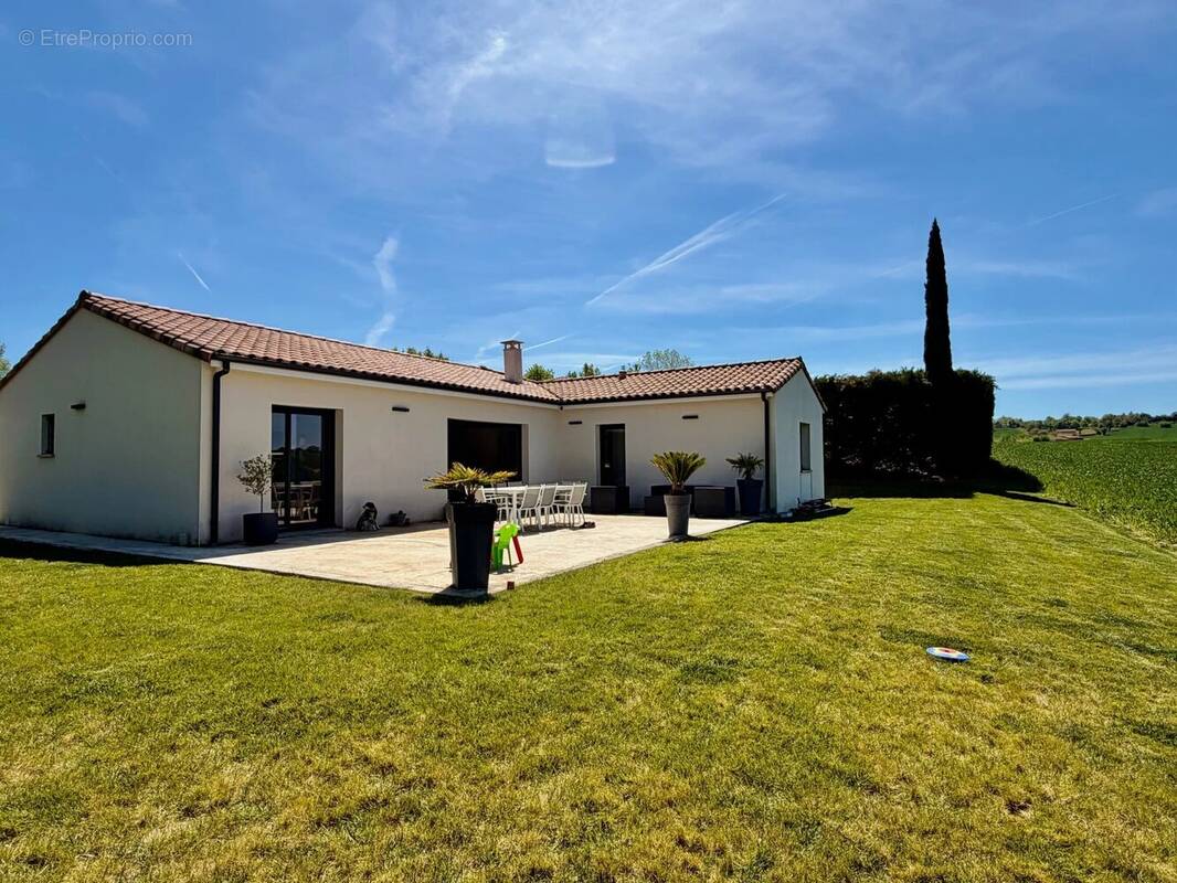Maison à VERFEIL