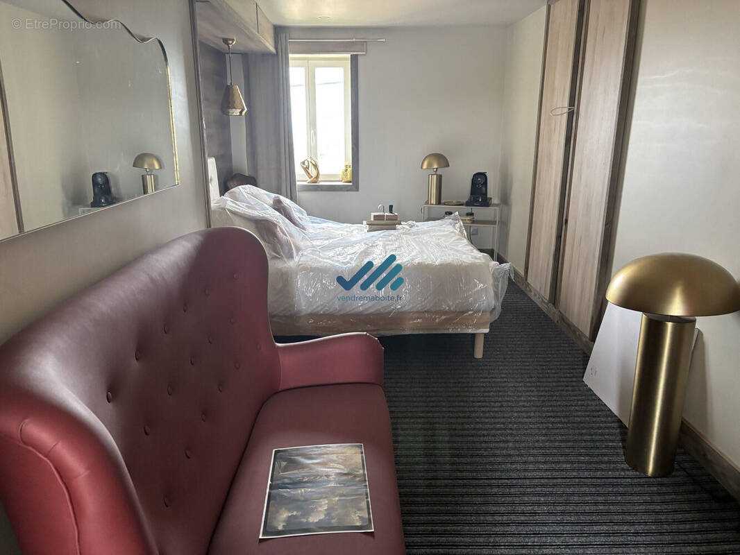 Appartement à BREVILLE-SUR-MER