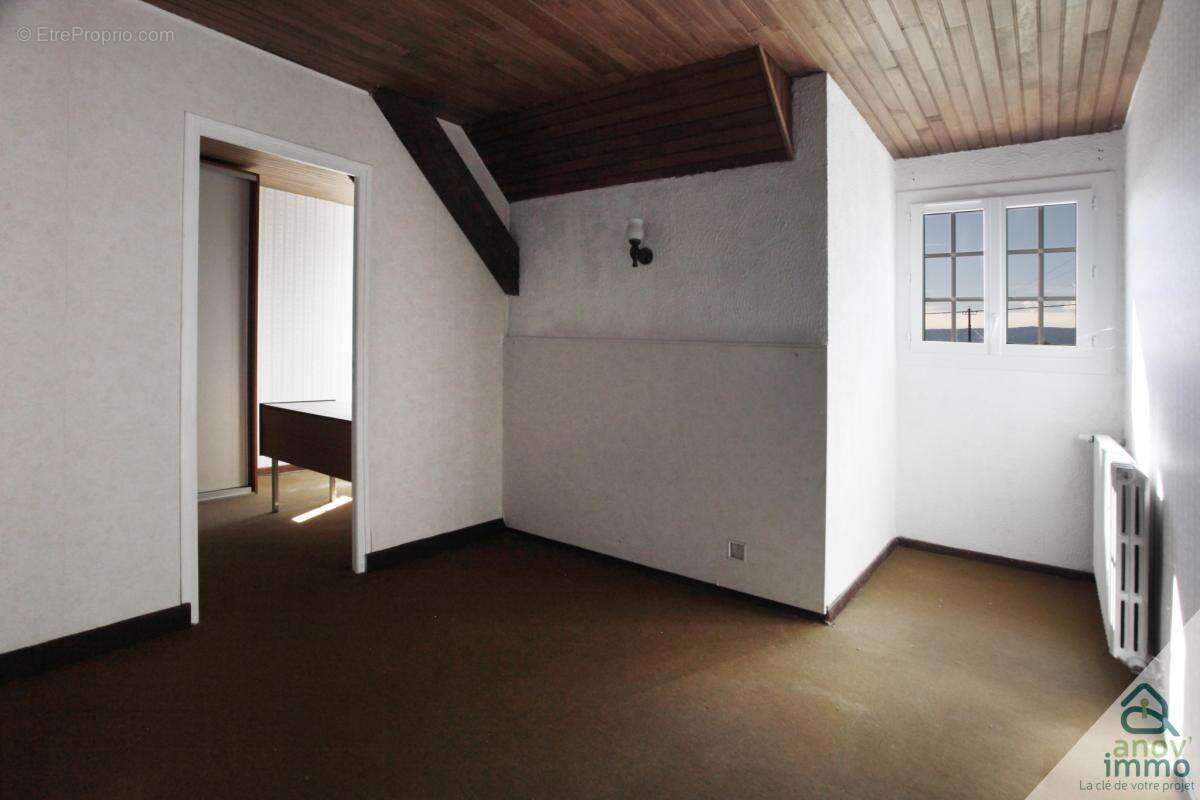 Maison à LE BERSAC
