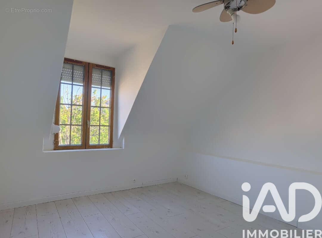 Maison 97 m² à Corbreuse  - photo 7