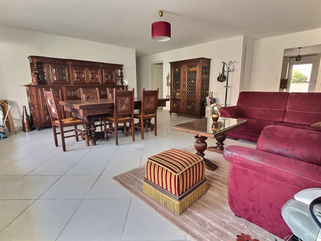 Appartement à HYERES