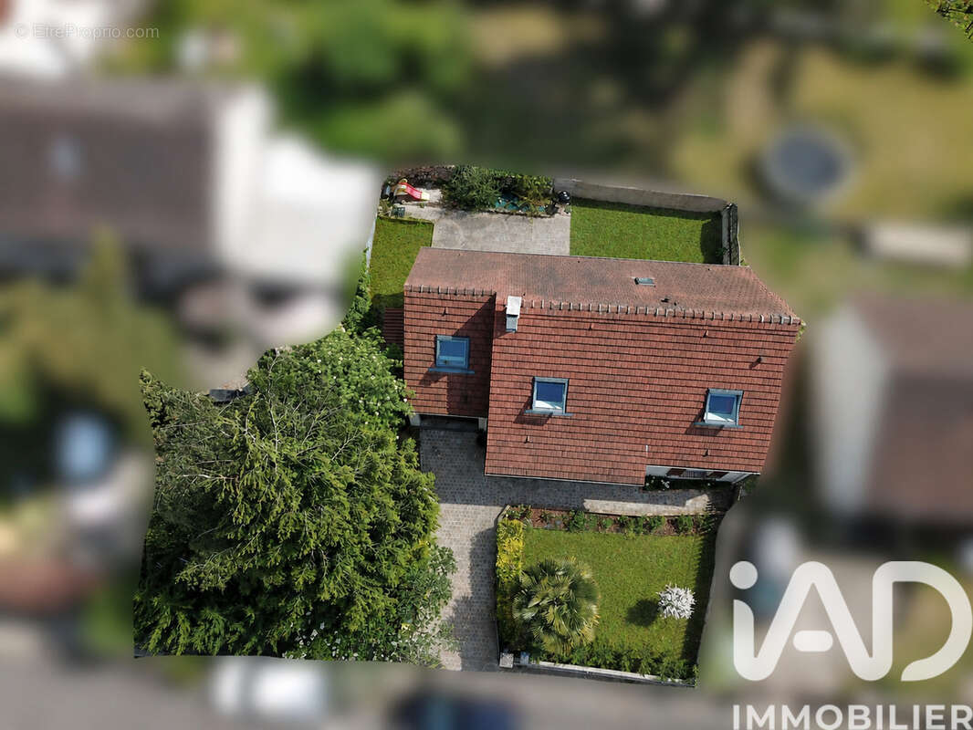Photo 2 - Maison à COURDIMANCHE