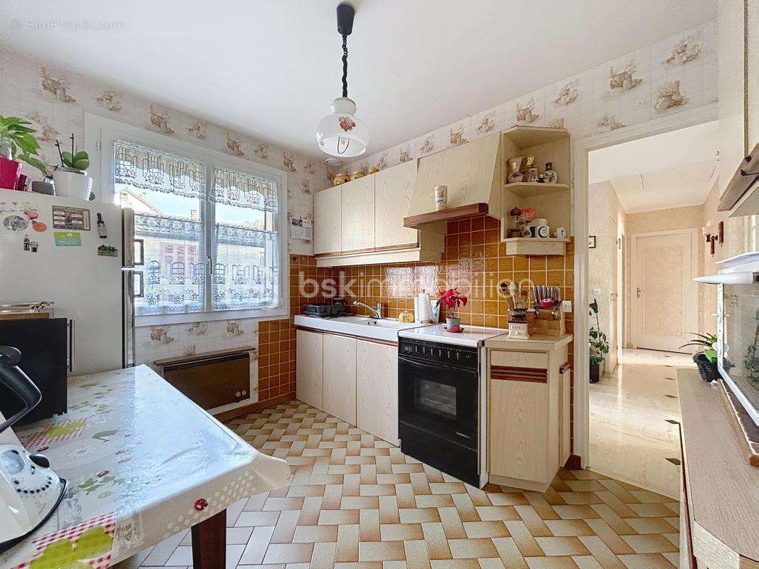 Maison à CORBEIL-ESSONNES