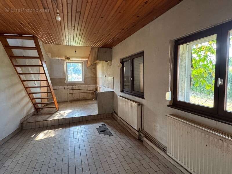 Maison à OHAIN