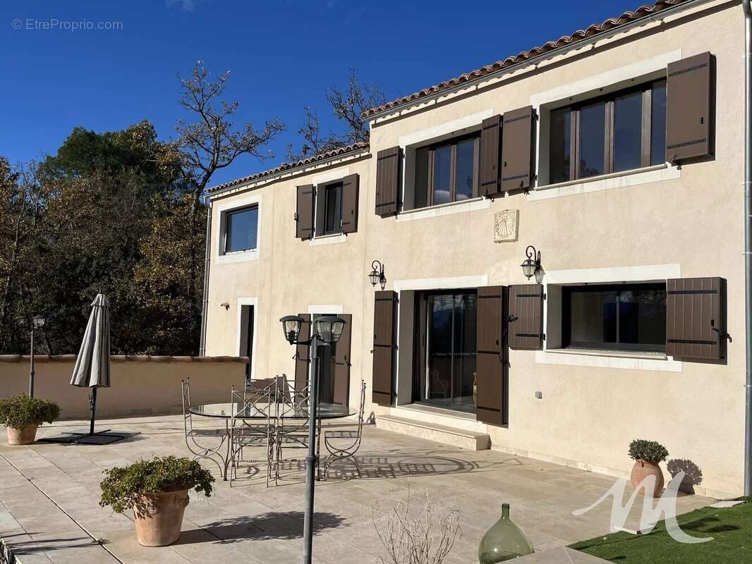 Maison à SAINT-MAXIMIN-LA-SAINTE-BAUME