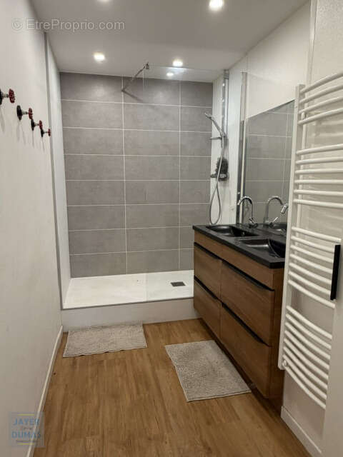 CHALON-SUR-SAONE - Bel Appartement T4 Centre-Ville - - photo 8