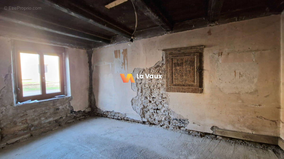 Maison à FORCELLES-SAINT-GORGON