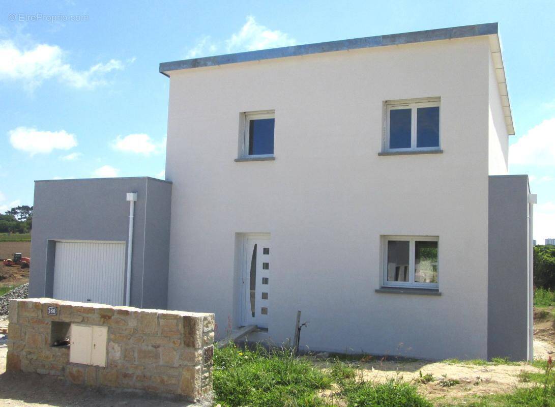 Maison à GUISSENY
