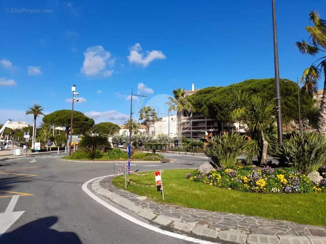 Commerce à SAINTE-MAXIME
