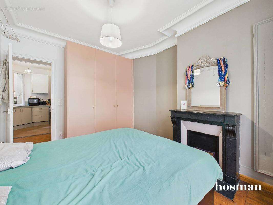 Appartement à PARIS-20E