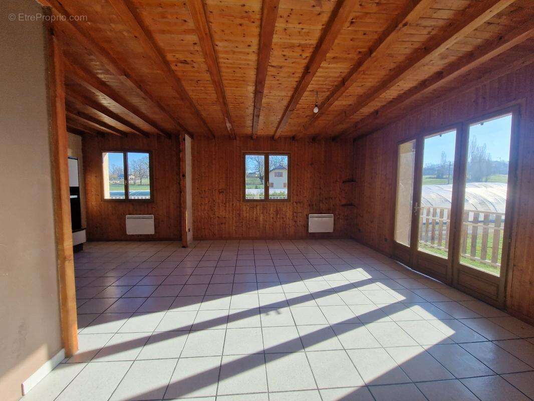 Maison à SALES