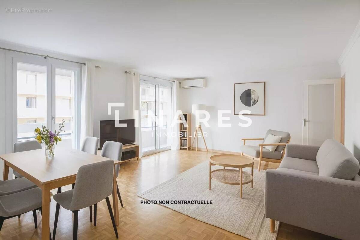 Appartement à MARSEILLE-4E