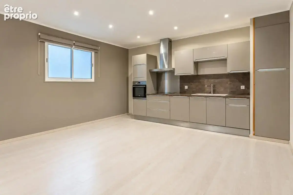 Appartement 3 pièces de 66 m² à Sète - photo 3