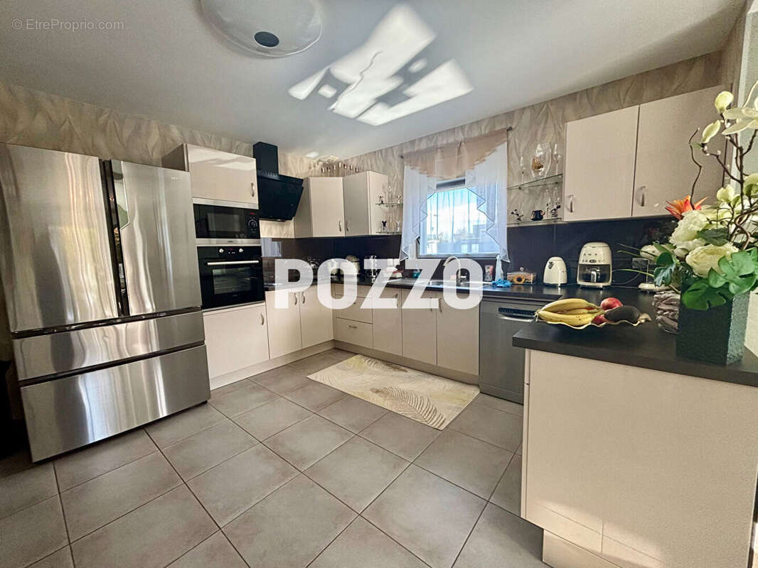 Maison à BENOUVILLE