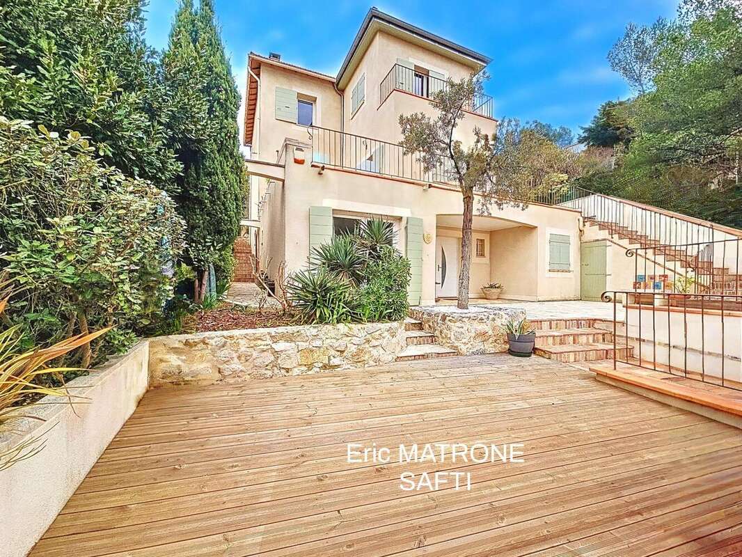 Photo 2 - Maison à MARSEILLE-9E