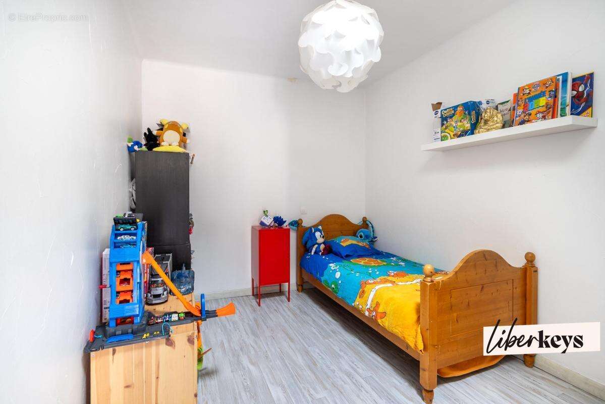 Maison à LA VALETTE-DU-VAR