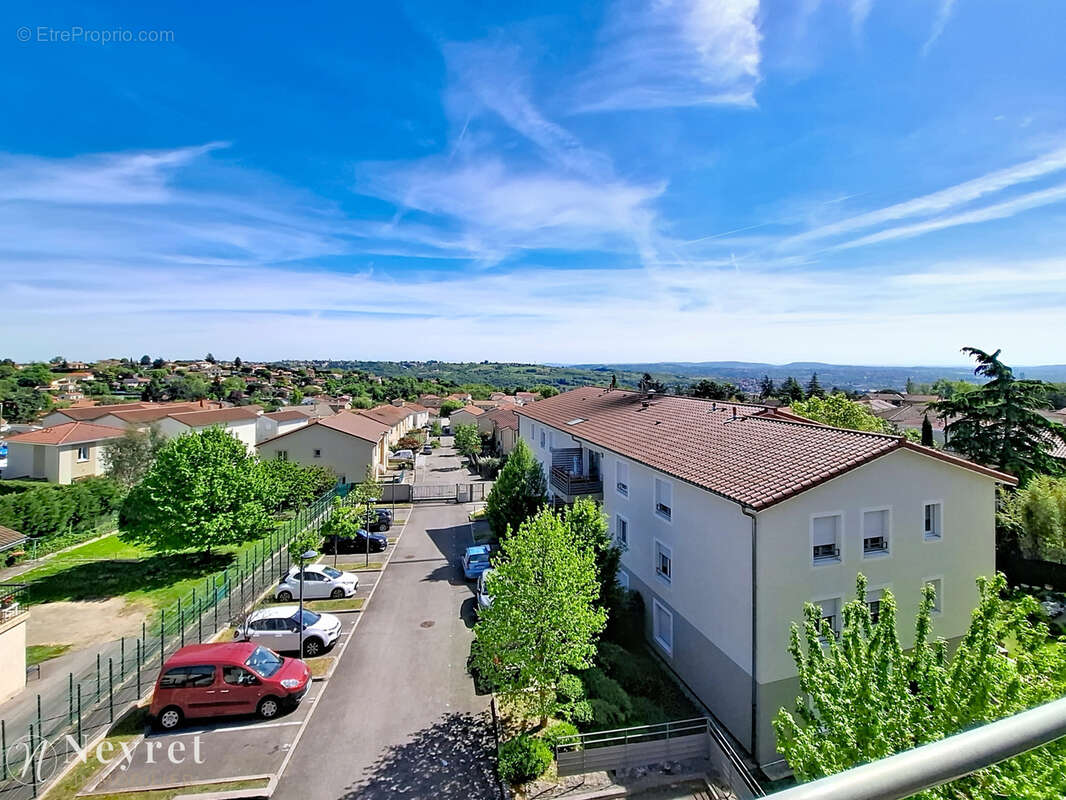 Appartement à MONTAGNY