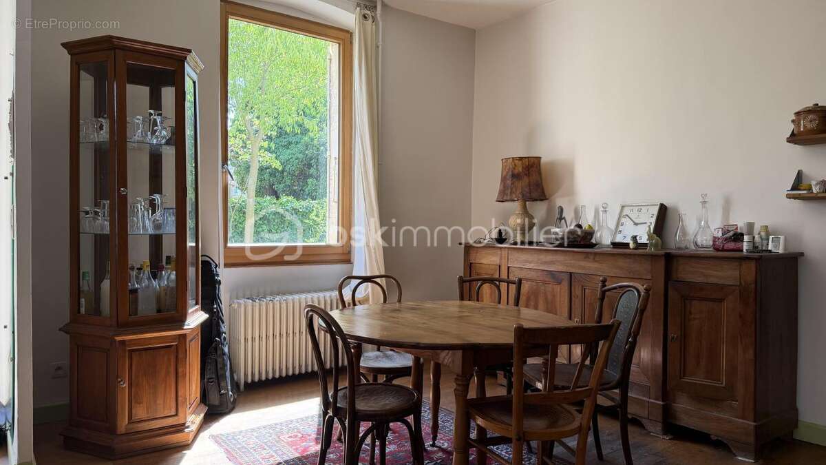 Maison à ROMANS-SUR-ISERE