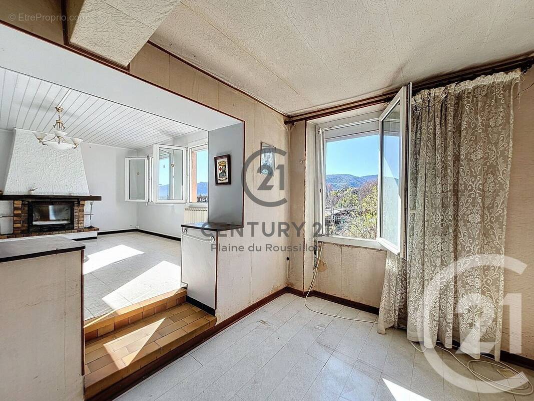 Appartement à CAUDIES-DE-FENOUILLEDES