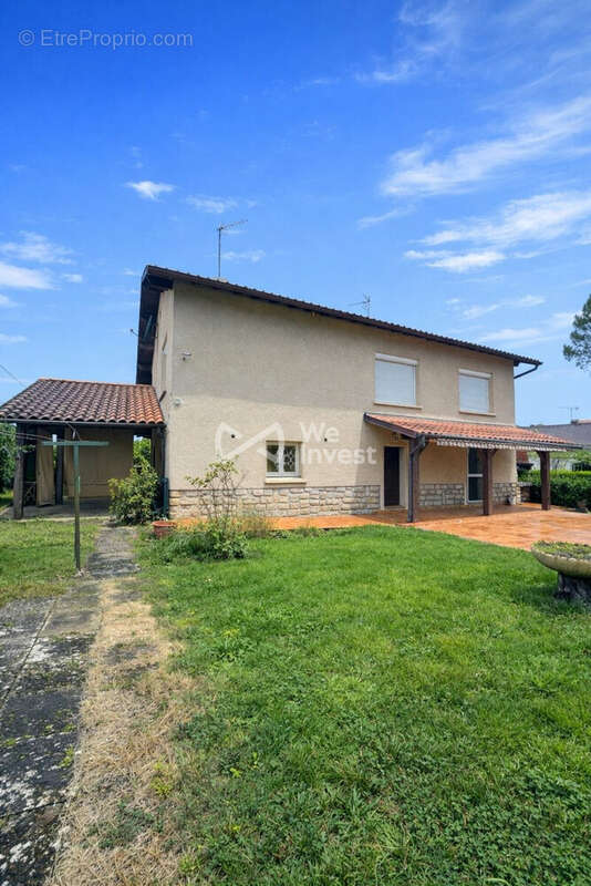Maison à LEOJAC