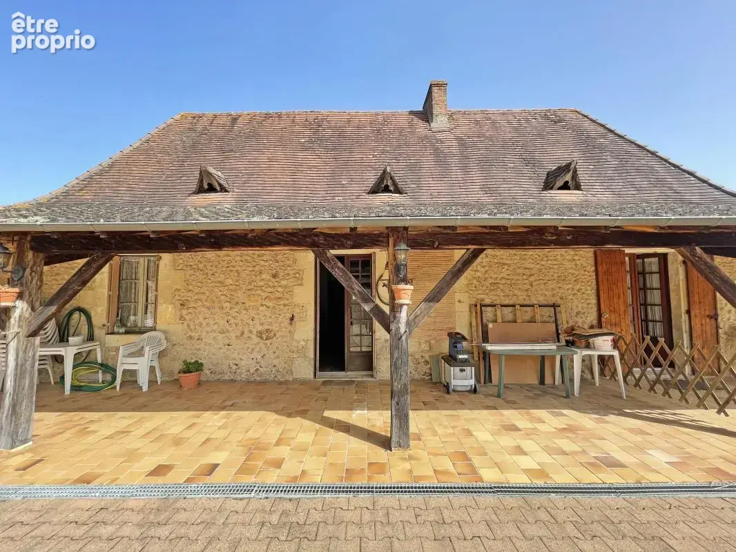 Propriété avec gîtes et chambres d'hôtes avec étang - photo 13