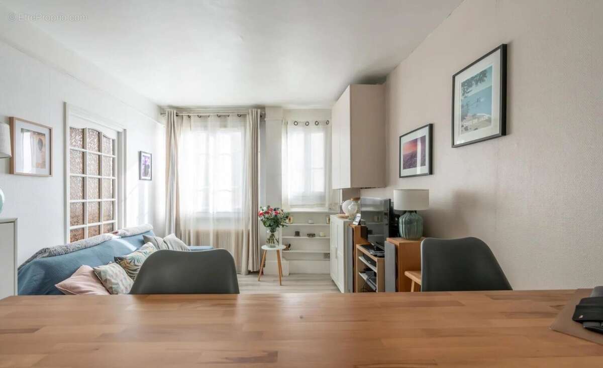 Appartement à LE PERREUX-SUR-MARNE