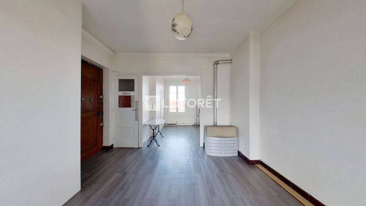 Appartement à LYON-8E