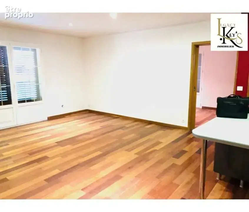 Appartement 65 m² à Bruges  - photo 2