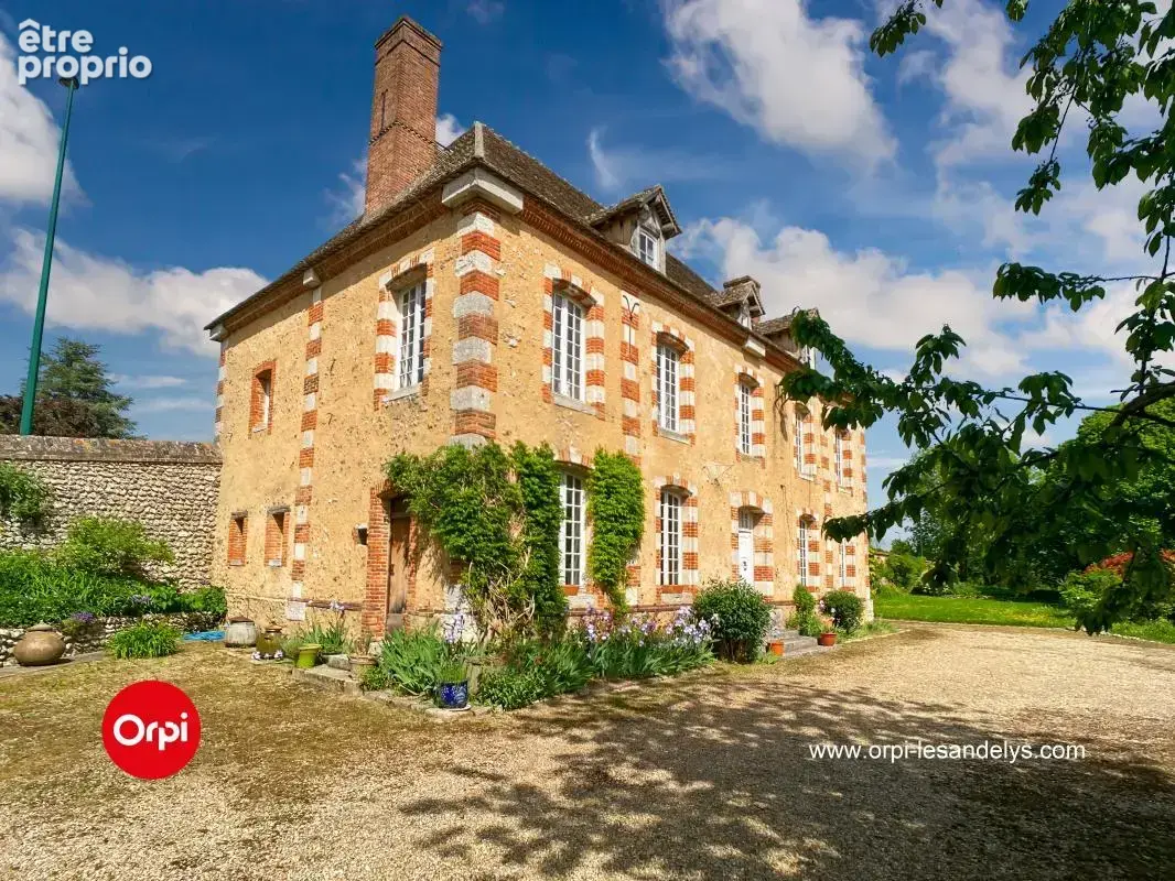 Maison bourgeoise - 5 chambres - 268 m² - Terrain 6000m² - photo 21