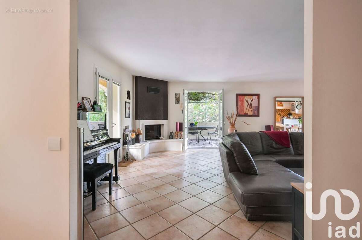 Photo 9 - Maison à PEYPIN