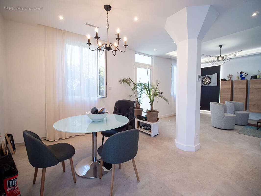 Maison à CANNES