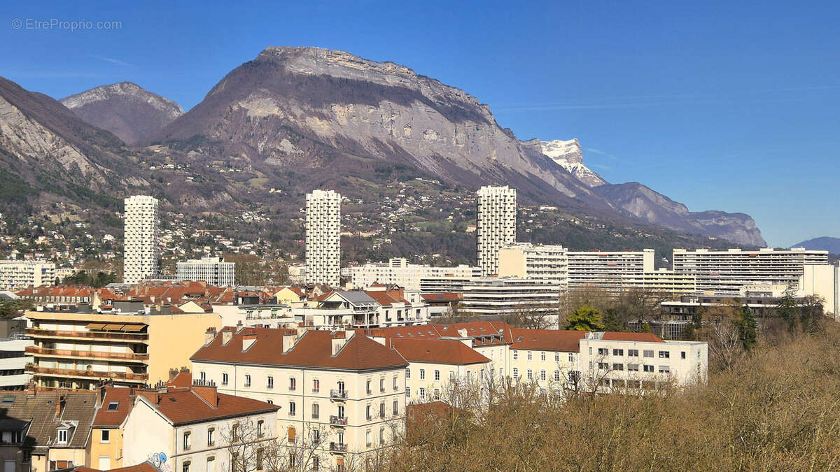 Appartement à GRENOBLE