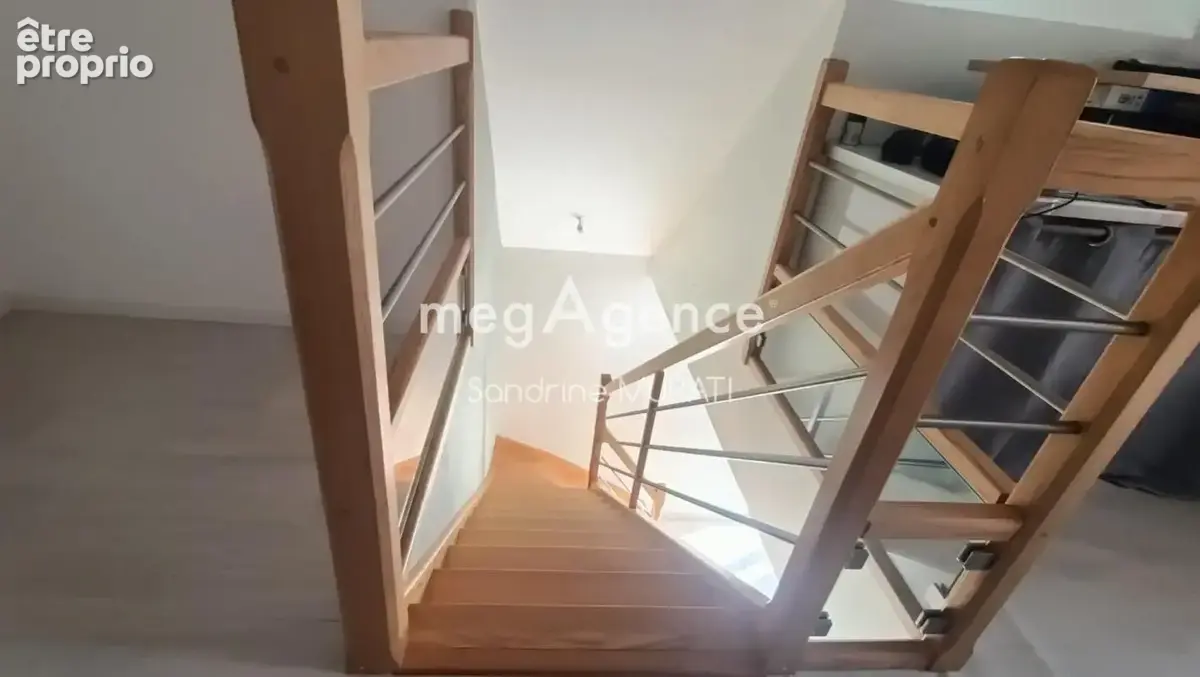 Gesvres - pavillon de 113 m² - 4 chambres - photo 11