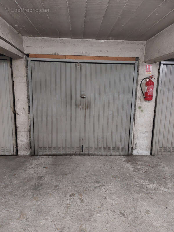 Parking à NICE