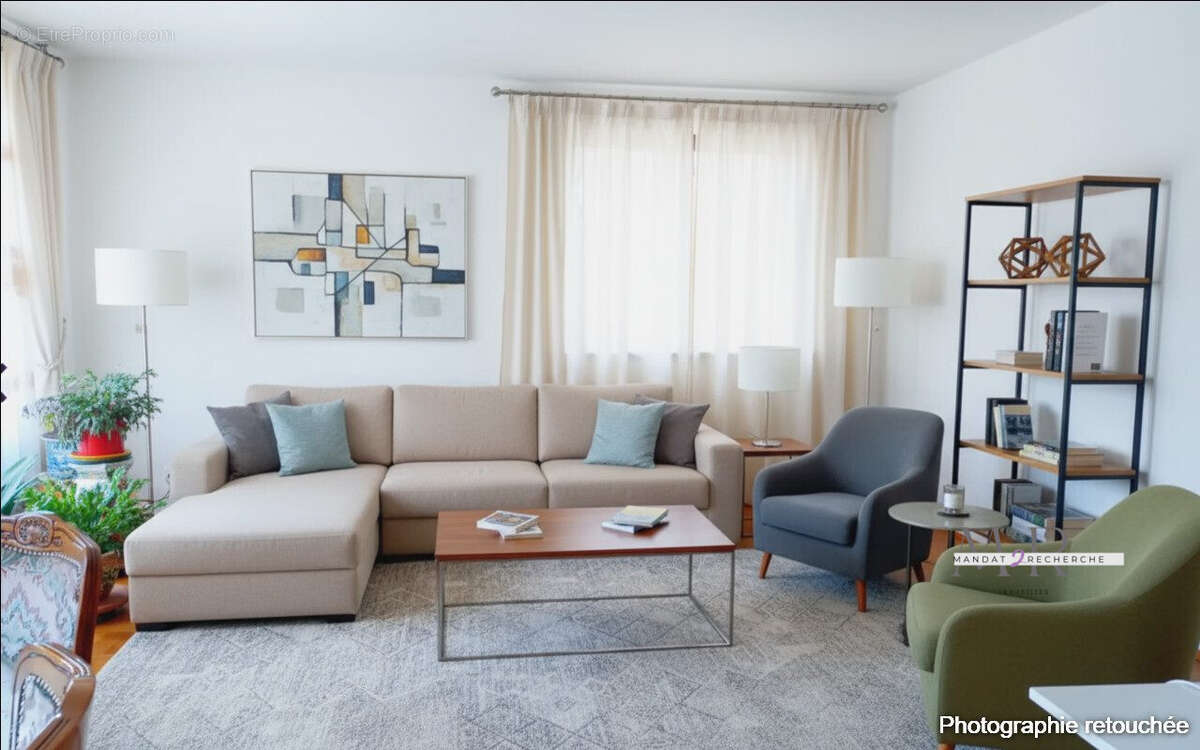 Appartement à CHARENTON-LE-PONT