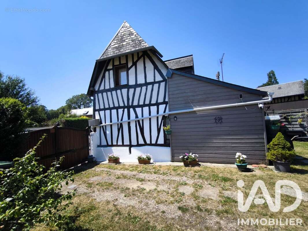 Maison 65 m² à Beuzeville  - photo 3