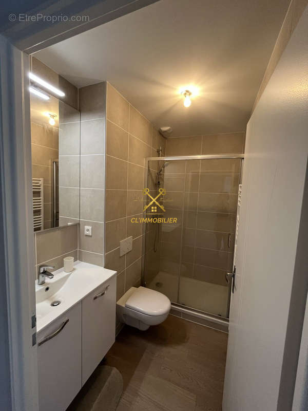 Appartement à SAINT-ETIENNE