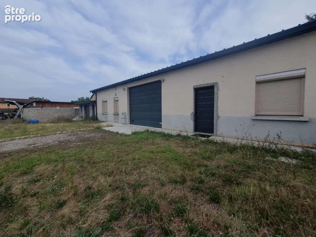 Commerce à Pusignan  - photo 2