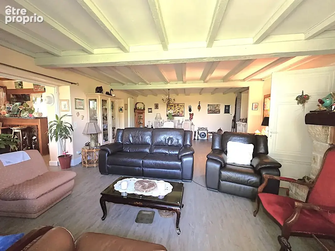 Propriété - Maison avec piscine et dépendances sur 1,7 Ha - photo 17