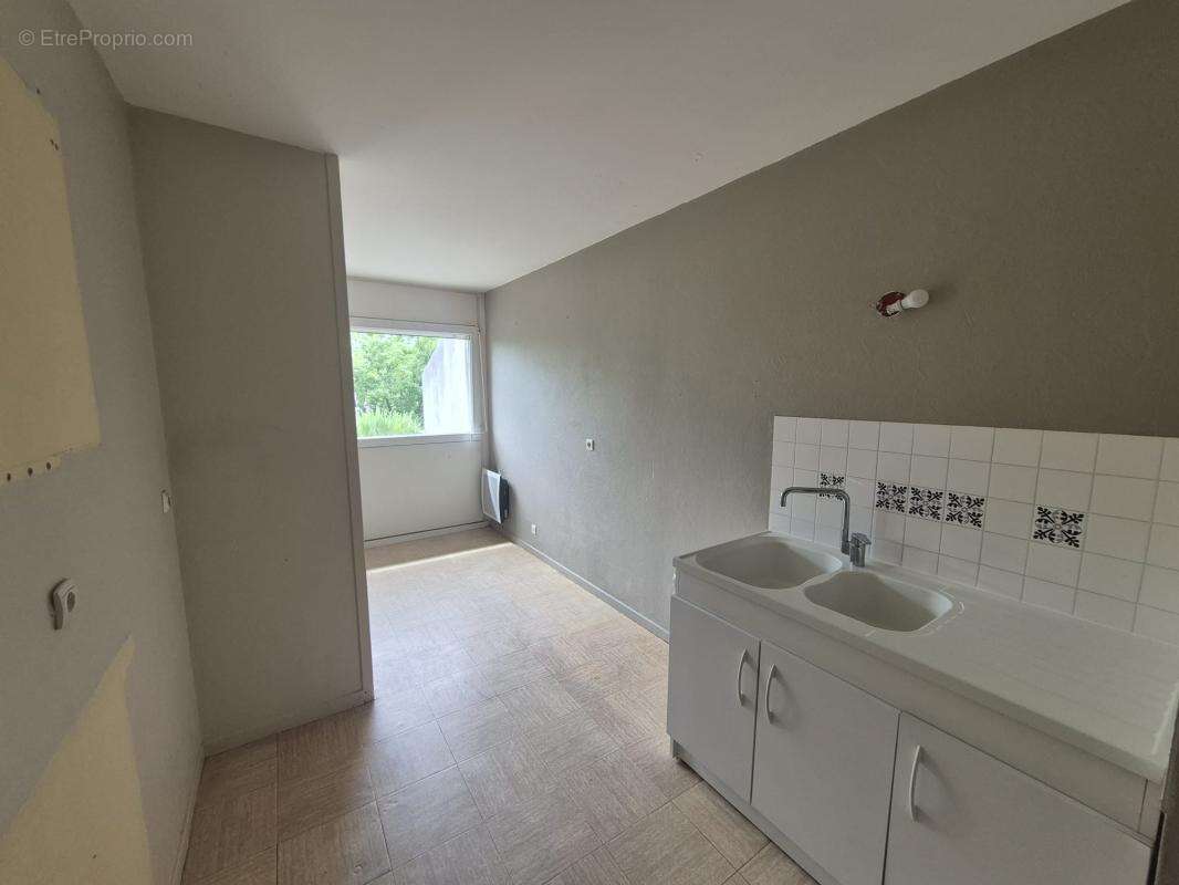 Appartement à VILLEFONTAINE